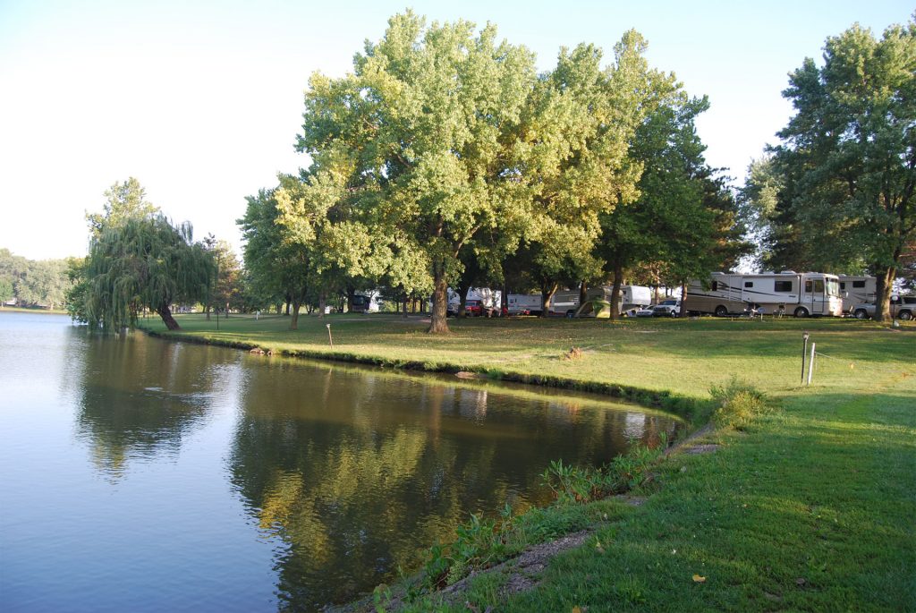lakecampingcuttyscampgroundiowa Cutty's Camping Resort